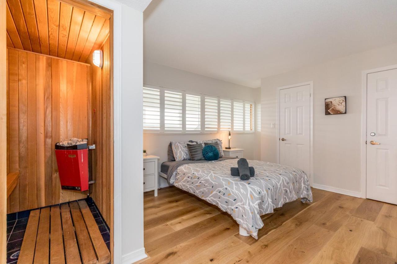 ההרים הכחולים Stunning Townhouse - 3 Bdrm Blue Mountain Village Sauna! מראה חיצוני תמונה
