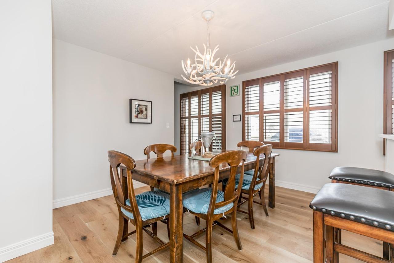 ההרים הכחולים Stunning Townhouse - 3 Bdrm Blue Mountain Village Sauna! מראה חיצוני תמונה